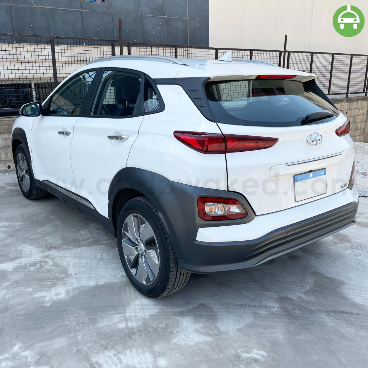 Hyundai Kona 2019 White Color 500Km Range/Charge Fully Electric Car (Used Like New - 11000KM)