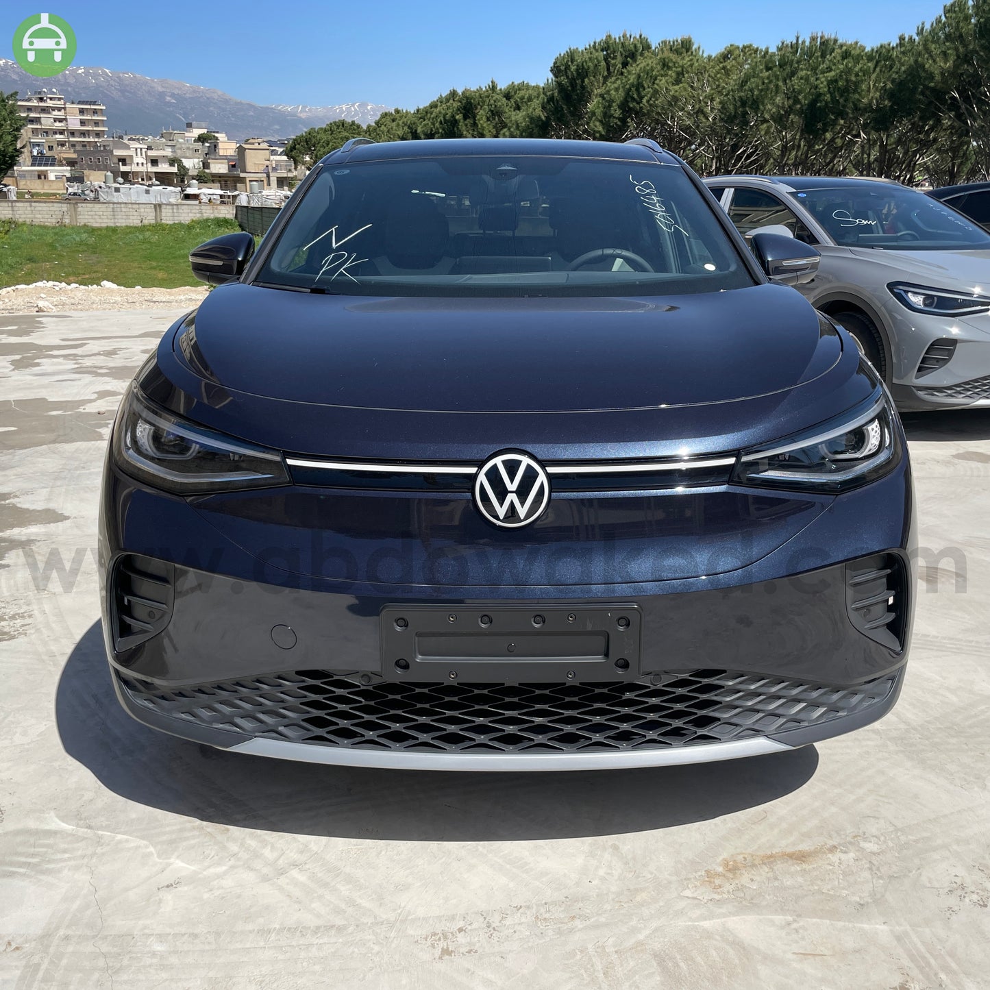 VW ID4 Crozz Pure+ 2022 Dark Blue Color 550km Range/Charge Fully Electric Car (New - 0KM)